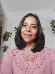 Mónica Yukie Cisneros García